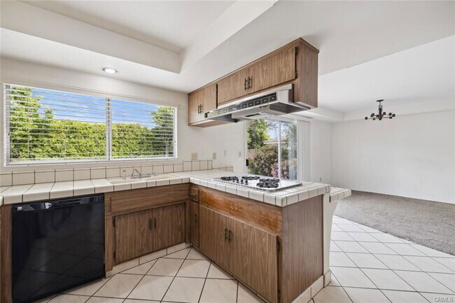 property at 11618 Paso Robles Ave