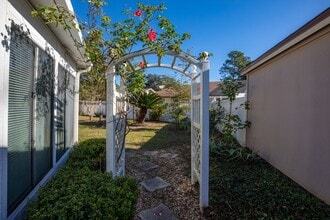 1456 Ellis Trace Dr W in Jacksonville, FL - Building Photo - Building Photo