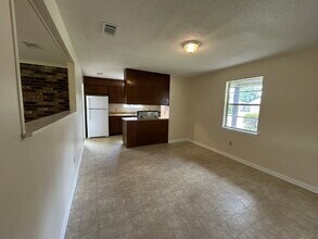 139 Deerwood Ct in Hinesville, GA - Building Photo - Building Photo