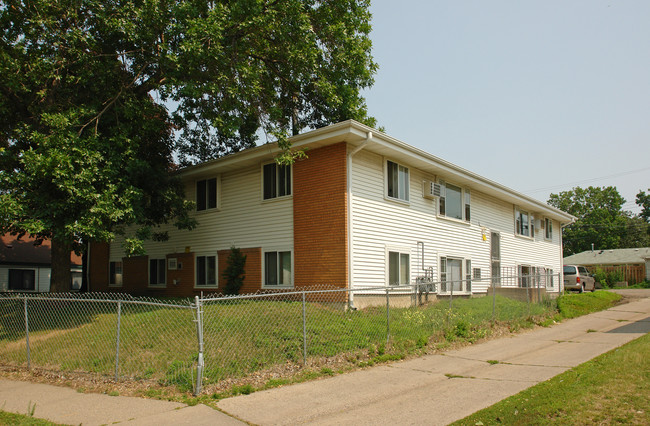 5731 33rd Ave S in Minneapolis, MN - Building Photo - Building Photo