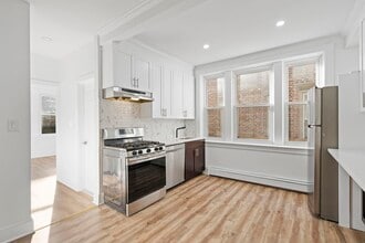 5 Lienau Pl in Jersey City, NJ - Building Photo - Building Photo