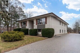 47 English St in Brampton, ON - Building Photo