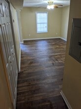 137 Carlton St in Royston, GA - Building Photo - Building Photo