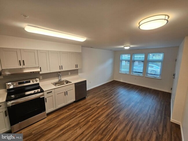 property at 200 Hamilton Ave