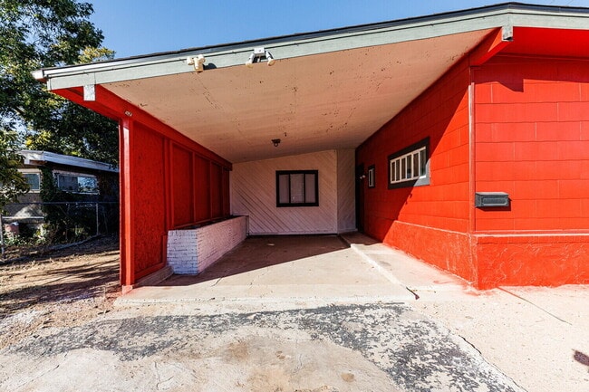 4402 44th St in Lubbock, TX - Building Photo - Building Photo