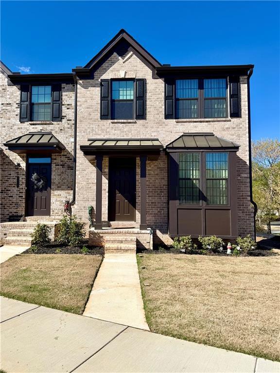 property at 2000 Fortuna St