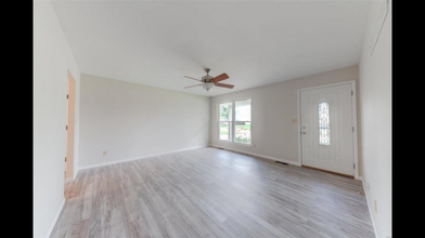30 Green Hill Ln in St. Peters, MO - Foto de edificio - Building Photo