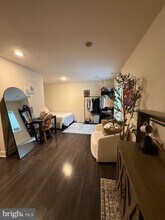 189 Green Poplar Loop in Clarksburg, MD - Building Photo - Building Photo