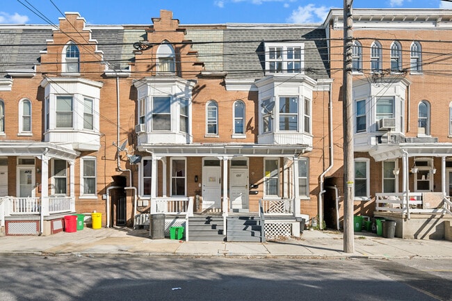 property at 657 W King St