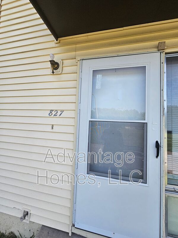 827 N 70th Terrace in Kansas City, KS - Building Photo - Building Photo