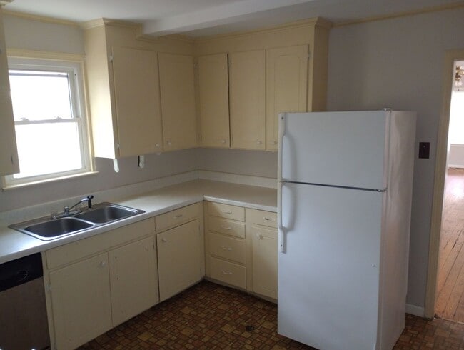 2501 11th St E in Tuscaloosa, AL - Building Photo - Building Photo