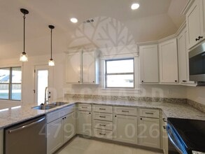 2007 E Hudson Dr in Siloam Springs, AR - Building Photo - Building Photo