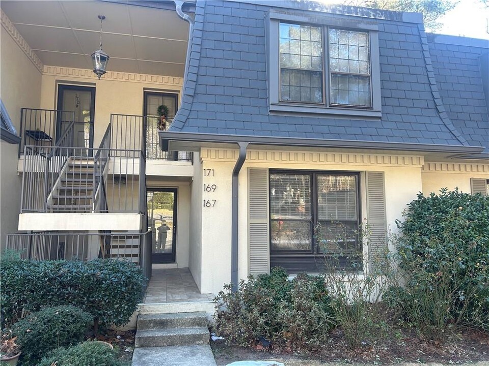 169 Maribeau Square NW in Atlanta, GA - Building Photo