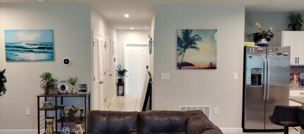 201 Raspberry Rd in Fort Pierce, FL - Building Photo - Building Photo