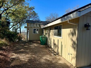 12006 Waxwing Ct in Penn Valley, CA - Building Photo - Building Photo