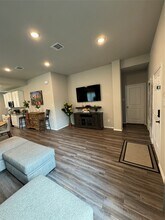 710 Crystal River in Montgomery, TX - Building Photo - Building Photo