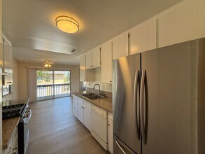 4212 Vista Del Rio Way in Oceanside, CA - Building Photo - Building Photo