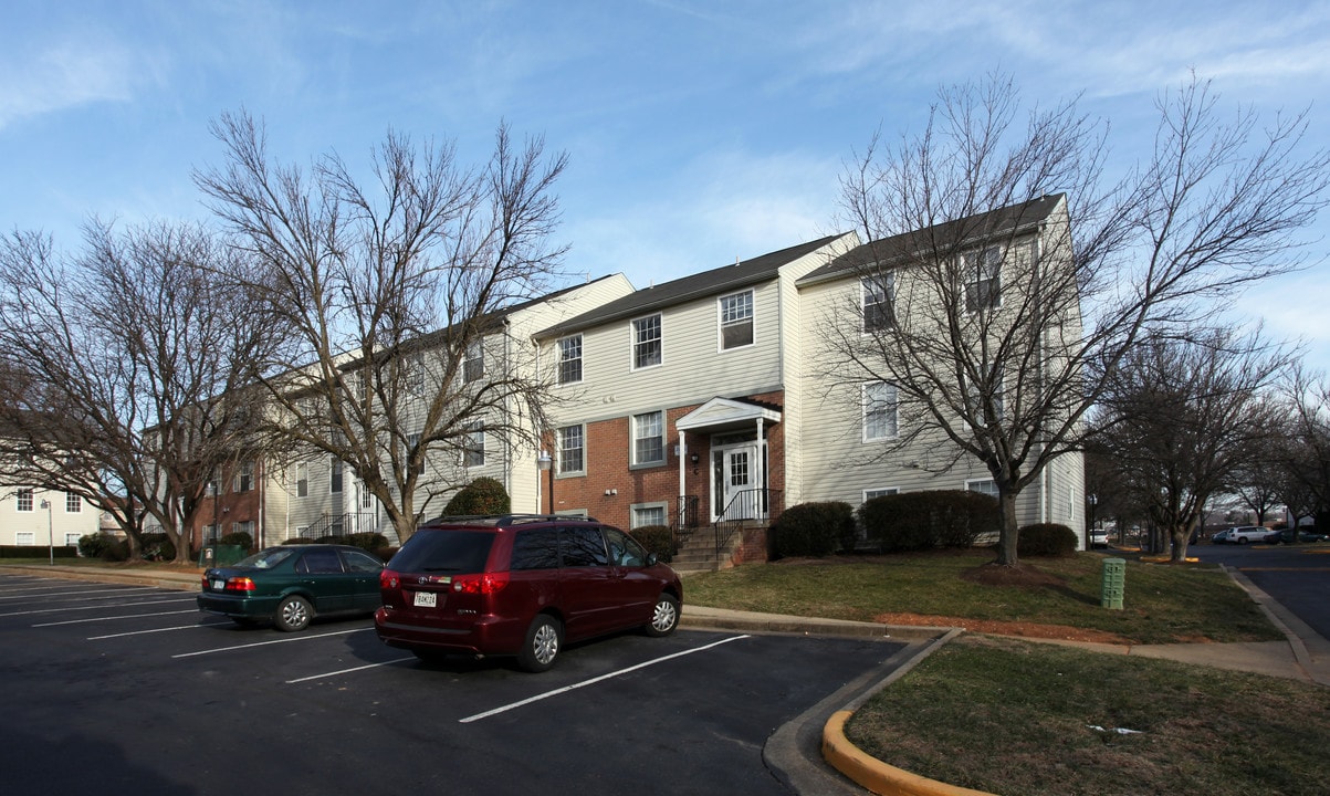 Hickory Hill Apartments in Frederick, MD - Building Photo