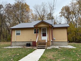 9775 N Rock Ridge Rd in Monticello, IN - Building Photo