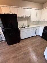 208 S Duncan St in Stillwater, OK - Building Photo - Building Photo