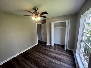 4003 Brownstone Ln in Houston, TX - Building Photo - Building Photo