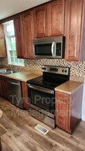 2530 Vernon Ave in Winterville, NC - Foto de edificio - Building Photo