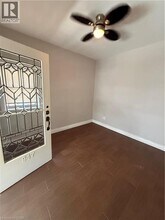 947 Main St E in Hamilton, ON - Building Photo - Building Photo