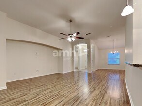 280 St Croix Island Dr in St. Augustine, FL - Foto de edificio - Building Photo