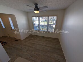 1417 Hollow Wood Ln in Avon, OH - Building Photo - Building Photo