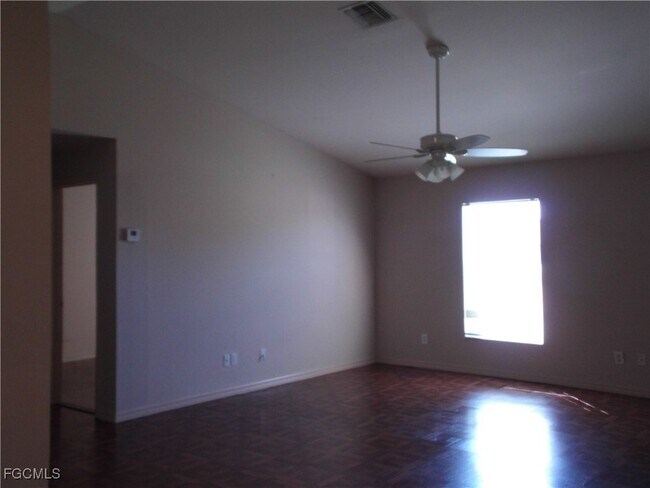 3912 9th St SW in Lehigh Acres, FL - Building Photo - Building Photo