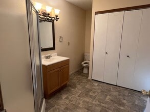 1439 N Texas Ave in Springfield, MO - Building Photo - Building Photo