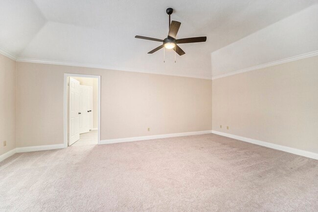 15214 Park Estates Ln