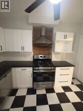 102 Grant Ave in Hamilton, ON - Building Photo - Building Photo