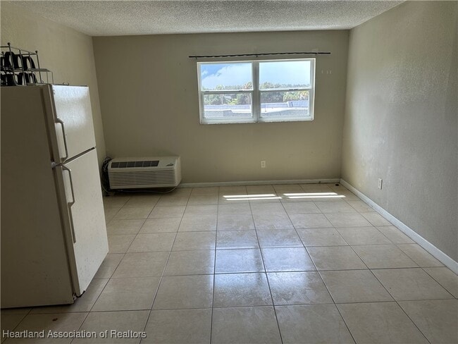 206 Golf Villas Ct NW in Lake Placid, FL - Building Photo - Building Photo