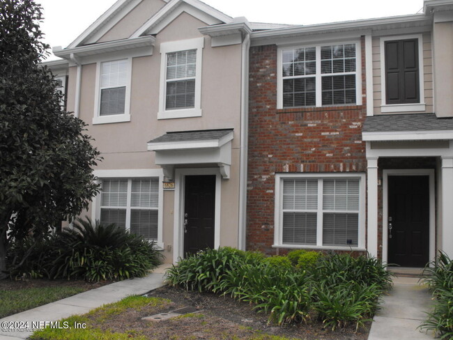 6826 Arching Branch Cir in Jacksonville, FL - Foto de edificio - Building Photo