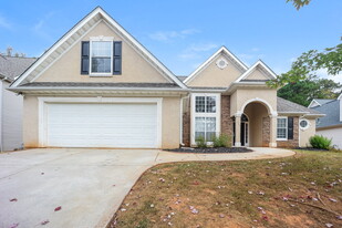 309 Westhill Dr in Newnan, GA - Building Photo