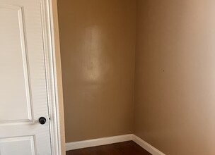 10922 S Wentworth Ave in Chicago, IL - Building Photo - Building Photo