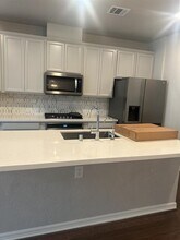 9521 Towne Lake Pkwy in Houston, TX - Building Photo - Building Photo