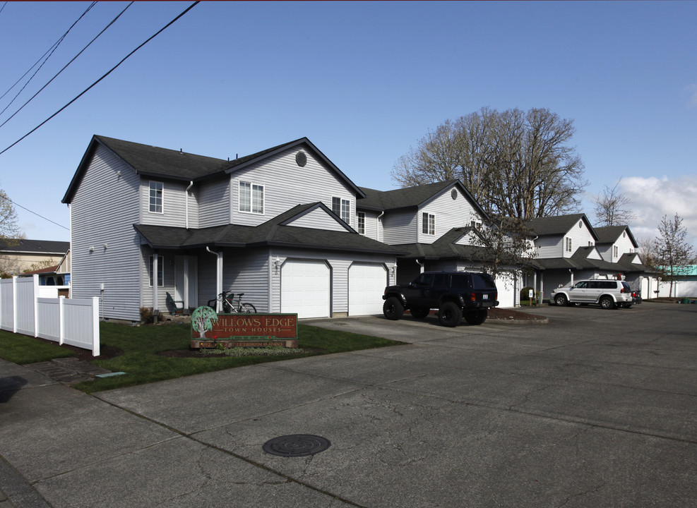 Willows Edge Townhouses in Battle Ground, WA - Building Photo