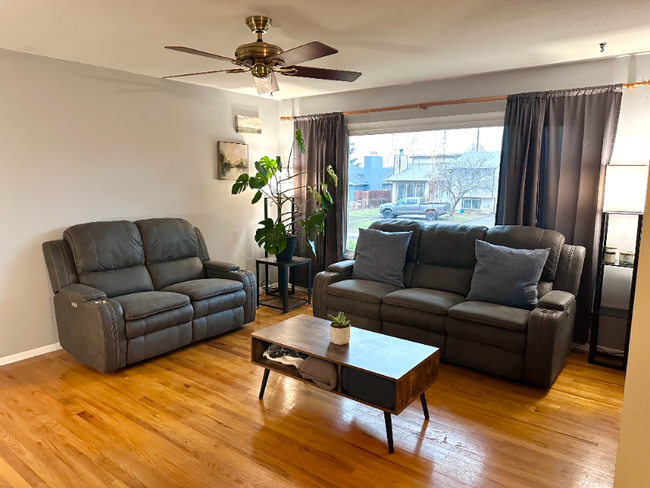 property at 4012 N Ash St