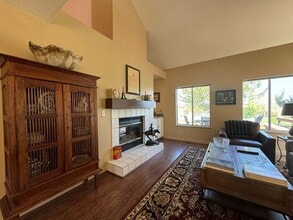 1951 Mountain Vista Way in Reno, NV - Building Photo - Building Photo