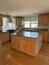 173R Maple Ave, Unit 173R Maple Ave Barrington in Barrington, RI - Building Photo - Building Photo