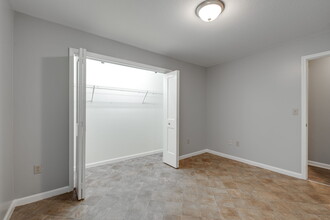 800 Lullwater Rd in Chattanooga, TN - Building Photo - Building Photo