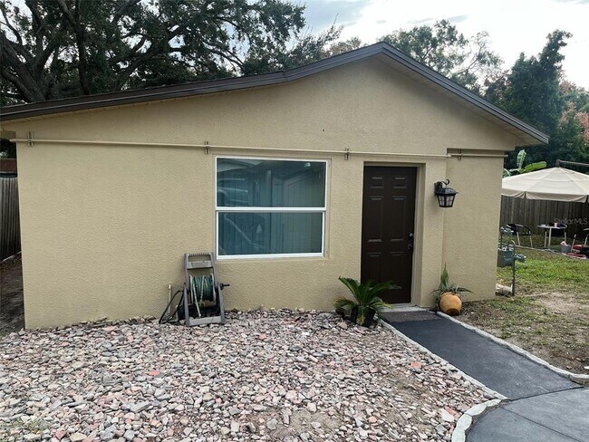 property at 517 Oak St