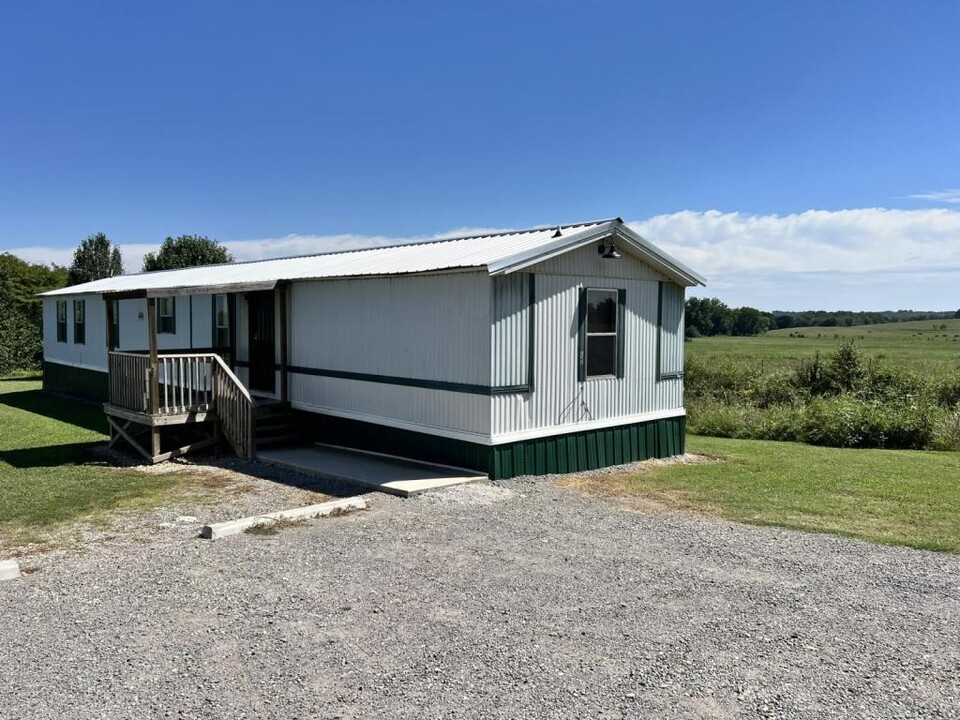 17822 S Bryant Rd in Tahlequah, OK - Building Photo