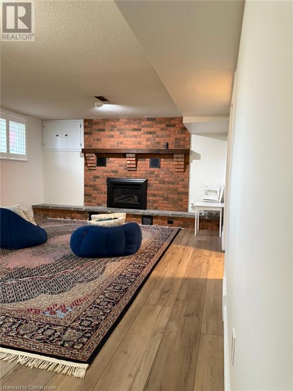 15 Laguna Crescent in St Catharines, ON - Building Photo - Building Photo