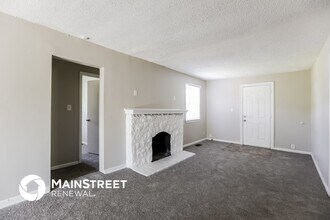 12401 E 59th St in Kansas City, MO - Building Photo - Building Photo