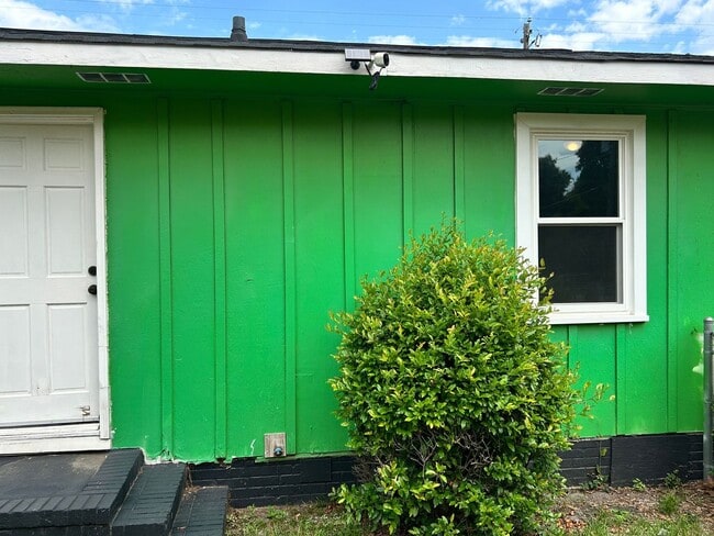 416 Lake Ave in Spring Lake, NC - Building Photo - Building Photo