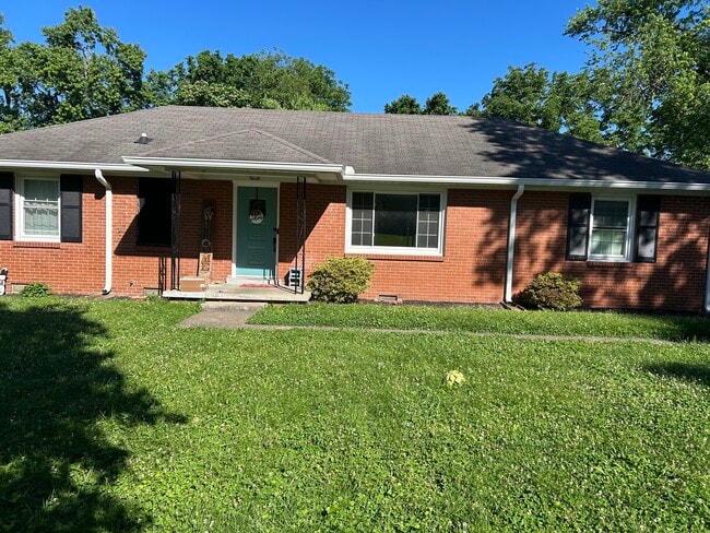610 Hyde Park Ave in Gallatin, TN - Building Photo - Building Photo
