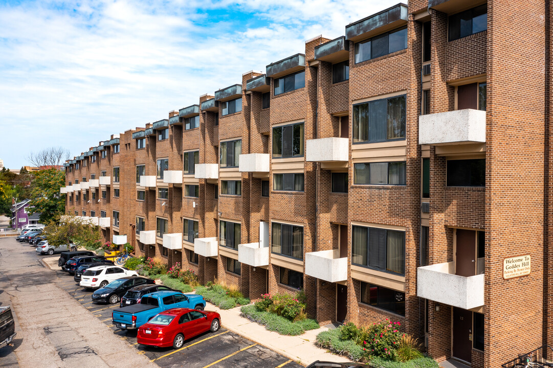 Geddes Hill Apartments in Ann Arbor, MI - Building Photo